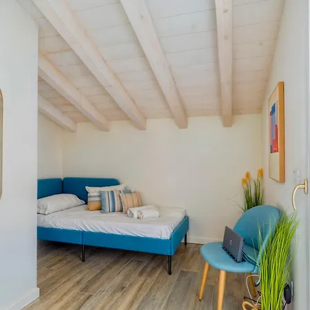 Penthouse Iseo Lake View - Free Wi-Fi And Private Parking Included Sale Marasino Exterior foto
